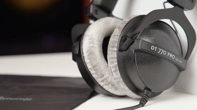 Headphone Impedance Explained смотреть онлайн