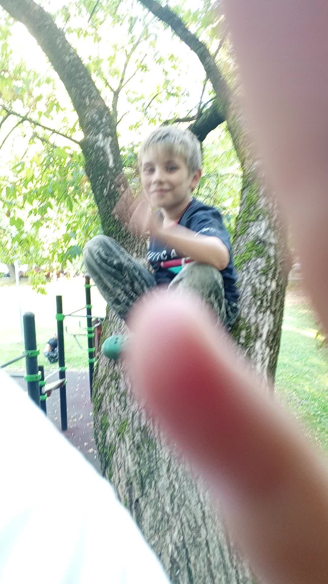 ... смотреть онлайн