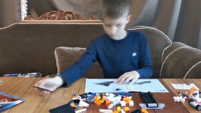 Собираем Лего Шатл.Lego City 60226 смотреть онлайн