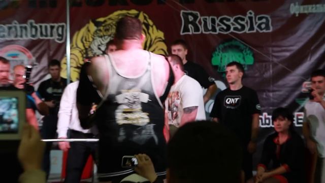 Тайни Микер жим лежа 500кг Золотой тигр 7 смотреть онлайн