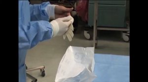 перчатки хирургические