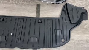 Защита двигателя Peugeot 308 Пыльник Пежо 308 брызговик