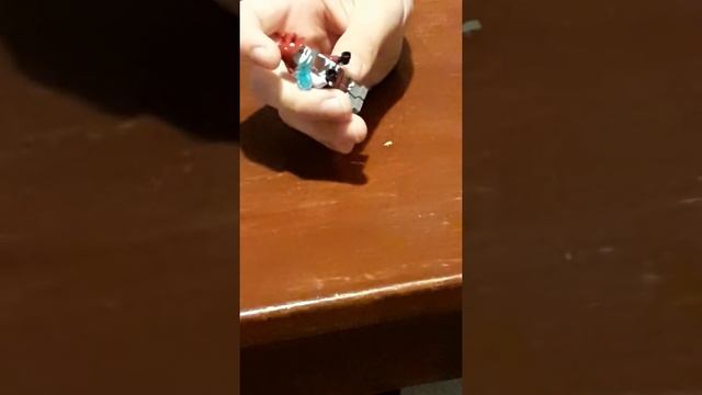 Обзор на набор Лего Ниндзяго 70676 Механический титан Ллойда. смотреть онлайн