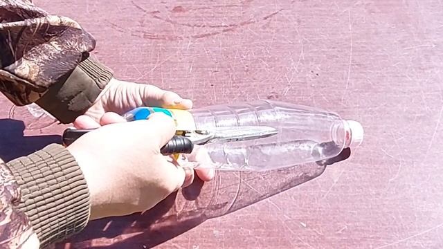 Ветряк флюгер из пластиковых бутылок для отпугивания птиц и кротов самоделка своими руками смотреть онлайн