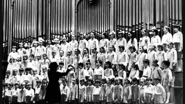 Р. Бойко "Как казак мыл коня", стихи В. Викторова. Солисты - Наташа Тавлеева, Саша Чеснок смотреть онлайн