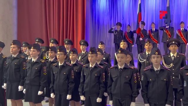 Эфир телеканала МЭТР. В Медведевской школе №3 прошло посвящение в кадеты