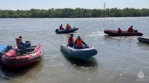 Огонь и вода смотр техники и учения на реке Обь