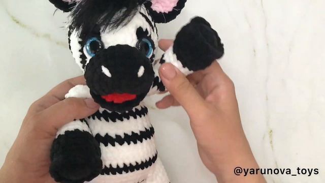 Плюшевая вязаная крючком милая Зебра смотреть онлайн