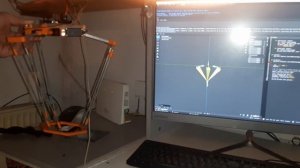 Delta, Arduino, Blender3D, python firmata.