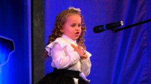 смешной монолог маленькой девочки 5 лет, как трудно быть женщиной