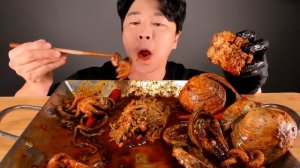 ASMR MUKBANG | SEAFOOD BOIL CLAM FISH ROE ABALONE OCTOPUS ENOKI MUSHROOM EATING SOUND 해물찜 먹방