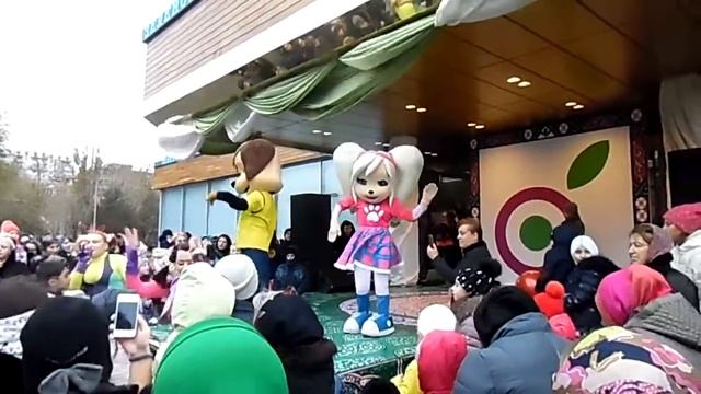 Открытие супермаркета Зеленое Яблочко Махачкала смотреть онлайн