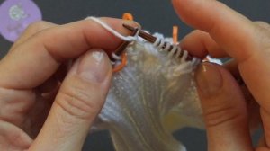 ?Манишка спицами красивым узором (очень просто)?Neck warmer knitting pattern