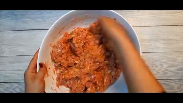 Вкусные котлеты в духовке! Так намного проще и полезнее! Очень простой и быстрый рецепт