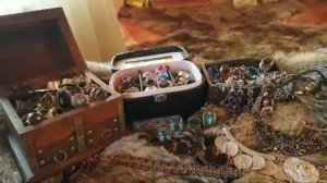 КАК МЕНЯЕТСЯ ЖИЗНЬ ЛЮДИ ГОВОРЯТ. ВЕДЬМИНА ИЗБА ▶️ ИНГА ХОСРОЕВА.