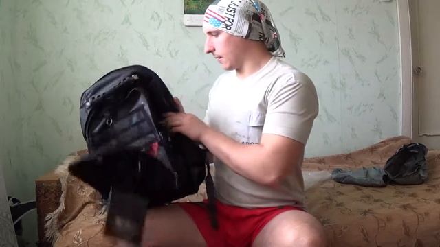 Распаковка посылки с рюкзаком за 1300 рублей смотреть онлайн