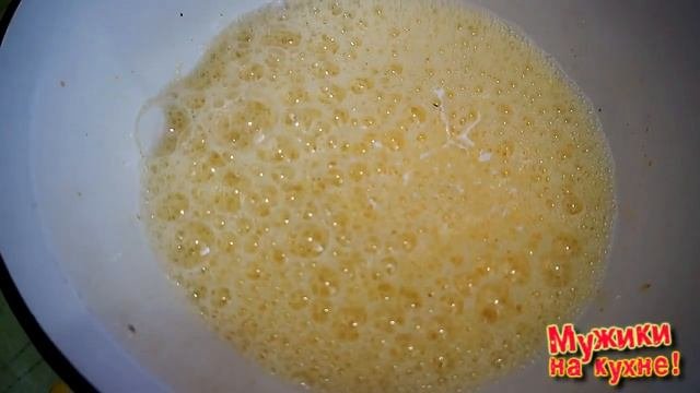 Омлет с творогом и зеленью.