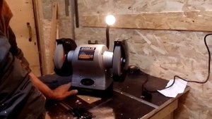 заточной станок ELMOS PROFESSIONAL BG-800DL 600W . 200мм . разпаковка , обзор, первые впечатления .