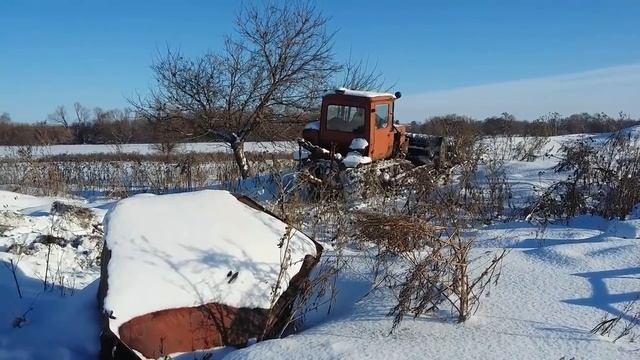 Очистка территории от навоза на ДТ 75 смотреть онлайн