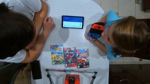 Распаковка Nintendo Switch OLED