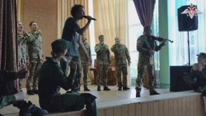 Юлия Чичерина выступила с концертом для военнослужащих ЦВО