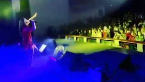 Наташа Королева  - желтые тюльпаны / Кострома 3.10.2020 live