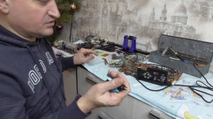 Новый паяльник. Набор игл для выпаивания. Бокорезы для электроники. Блок питания от видеомагнитофон