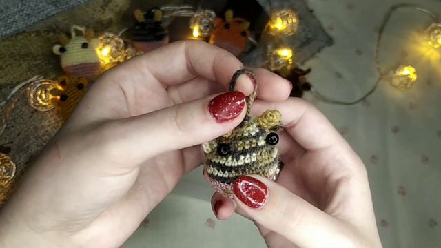 подарок Ёлке Крючком смотреть онлайн