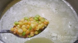 Гороховый суп-пюре на курином бульоне