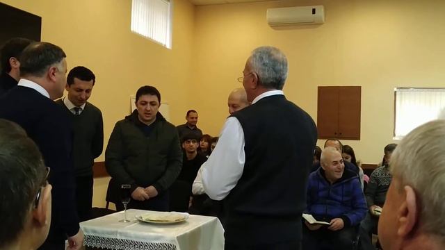 Господня трапеза в Ереване смотреть онлайн