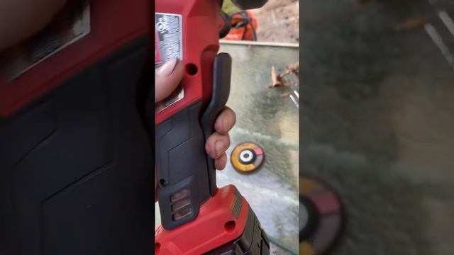 Milwaukee fuel m18 grinder problem