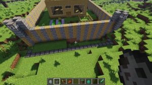 Я построил САМЫЙ защищенный ДОМ в МАЙНКРАФТ!!! САМЫЙ защищенный ДОМ от ГРИФЕРОВ и МОБОВ!!!