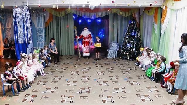 Видеограф Омск Утренник ясли Омск. Детский сад в Омске смотреть онлайн