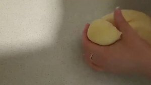 Вкуснейшие пирожки на кефире с творогом