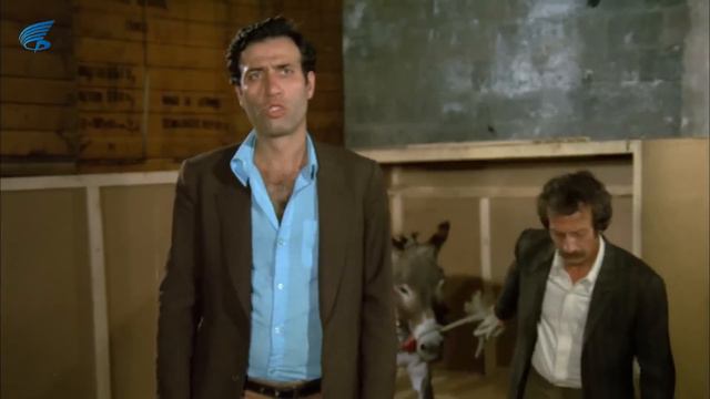 Köşeyi Dönen Adam Türk Filmi | FULL | Restorasyonlu | Kemal Sunal Filmleri смотреть онлайн