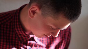 Денис укулеле