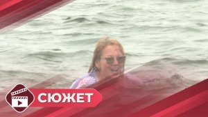 Экстремалка Шолпана Зиганшина открыла купальный сезон в Якутске до начала ледохода