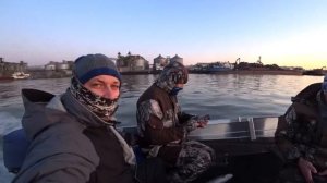 Замер скорости и рыбалка втроем на лодке Windboat 38M