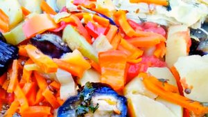 Овощи в казане тушеные на костре! Вкусно и полезно!