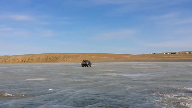 Дрифт на льду. Озеро Огинур смотреть онлайн