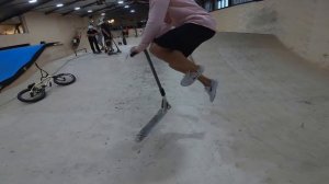 САМОКАТЕР ПЕТЯ БОНДАРЬ ДЕЛАЕТ САЛЬТО НА BMX