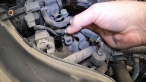 How To Replace A Nissan Sentra's Camshaft Position Sensor In 2 Minutes