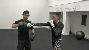 РАБОТА С ЛАПАМИ В КАРАТЭ | КОМБИНАЦИИ УДАРОВ |УЭДА МАСАРУ