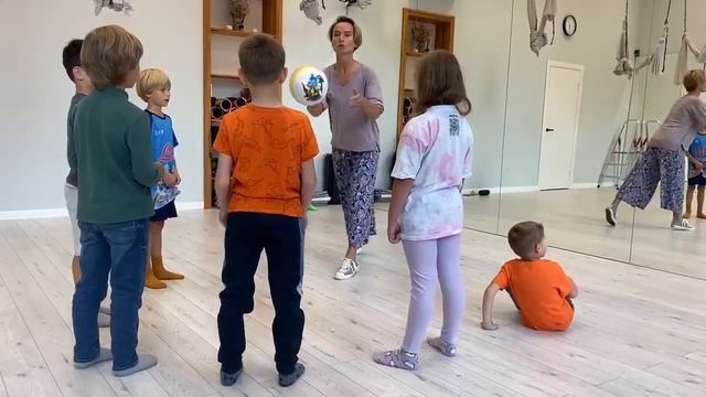 Театральная студия Фантазёры смотреть онлайн