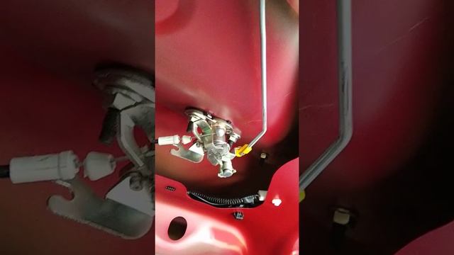 Trunk latch 2013 Toyota Corolla s смотреть онлайн