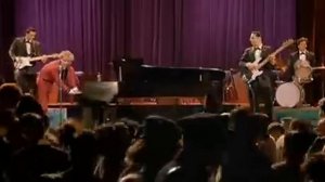 Jerry Lee Lewis - Great Balls Of Fire.AVI