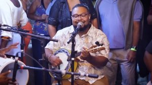 Roda de Samba Grupo Papo de Quintal Ao vivo em Madureira RJ #ONDETUDOCOMEÇOU