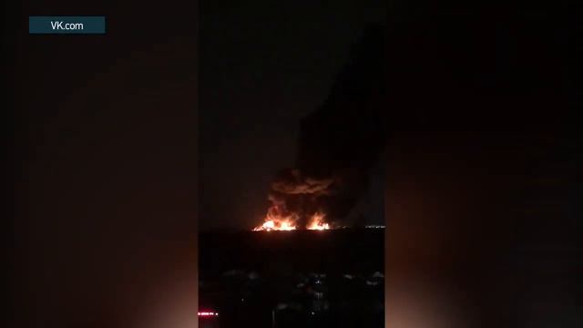 🔥Санкт-Петербург, красиво горит склад в Металлострое.🇺🇦