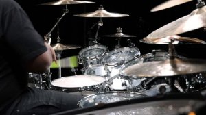 Eric Moore on DW Design Series Acrylic Drums -  @onlinelessons.tv