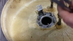 Ремонт водонагревателя, бойлера Термекс RZL (титана) замена тена. Пожалуйста подпишитесь на канал